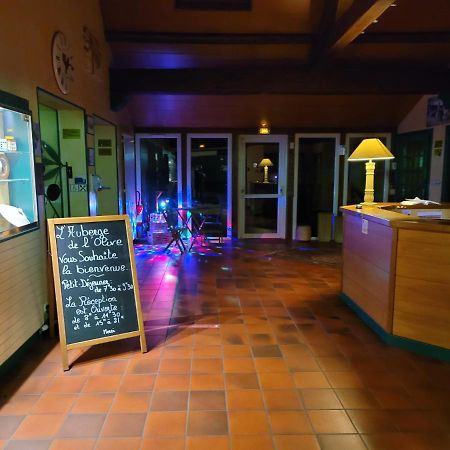 L'Auberge De L'Olive Dompierre-sur-Besbre Bagian luar foto